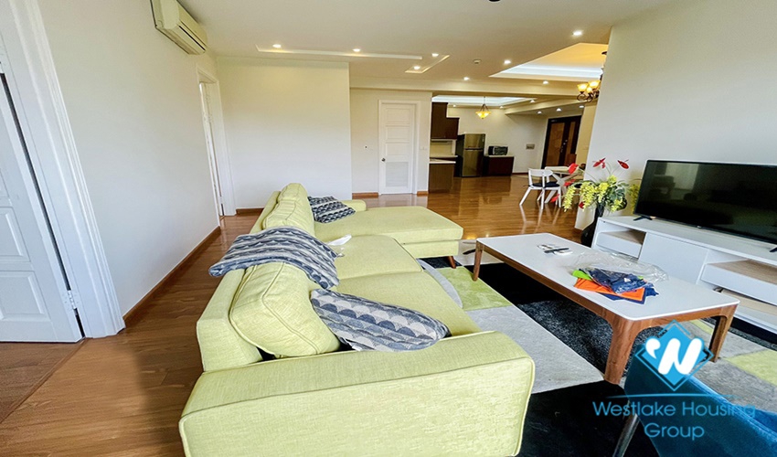Modern furnished apartment for rent in Ciputra E Tower